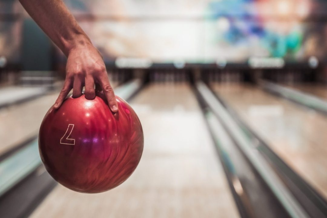 Popular-Bowling-alleys-in-Hyderabad-f